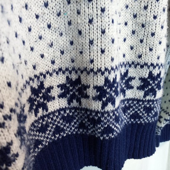 Vintage Men's Blue White Nordic Fair Isle Winter Knit Sweater  LG (T-346) - Picture 10 of 11